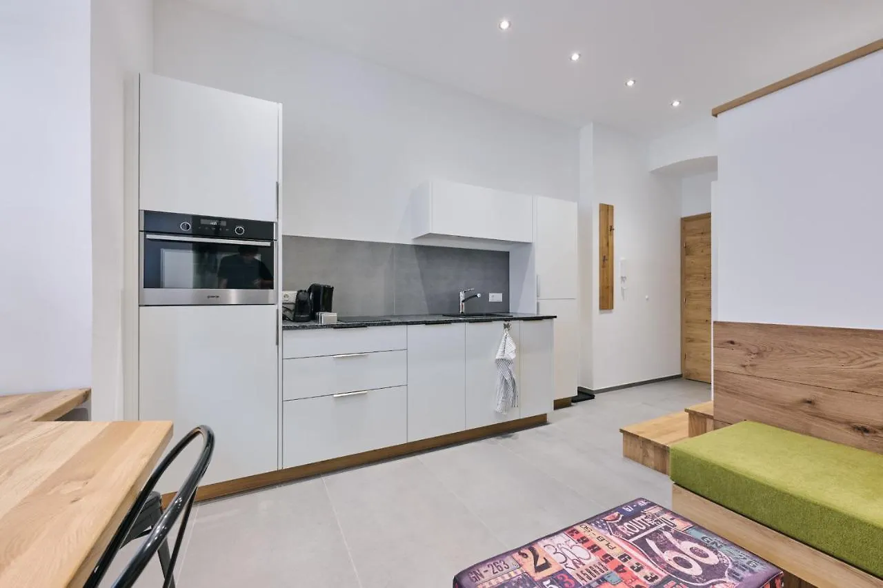 G17 Apartments 因斯布鲁克 0*,