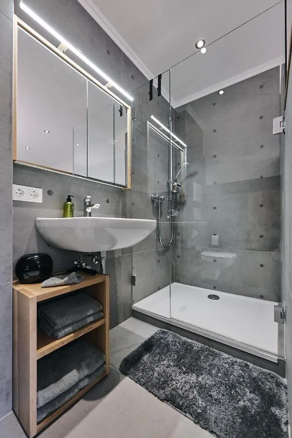 G17 Apartments Innsbruck 0*,